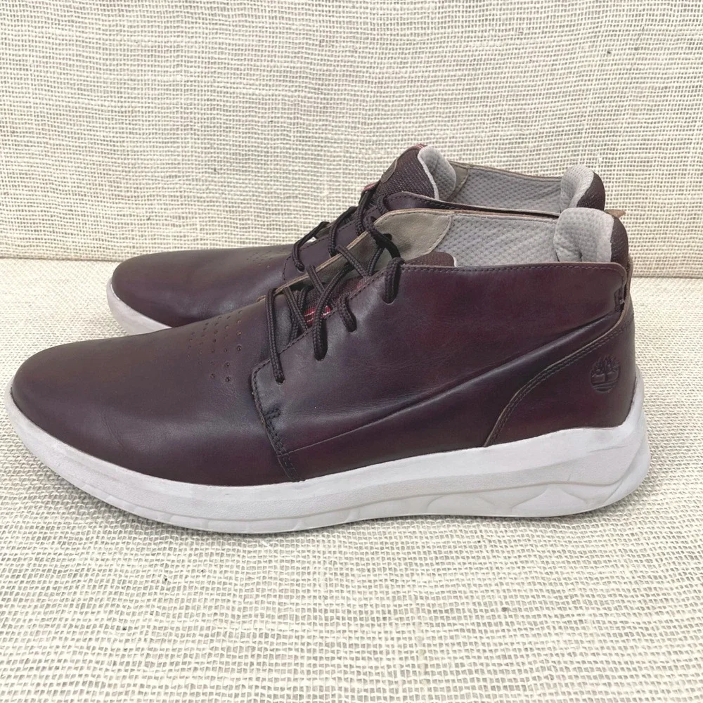 Timberland Seneca Bay Chukka Mens 13 Burgundy Leather Boot A42ES Mid Top Sneaker